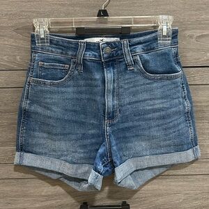 Hollister Curvy High Rise Denim Shorts